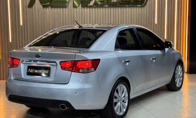 Kia Motors Cerato 1.6 16V Aut. 2012 Flex-4