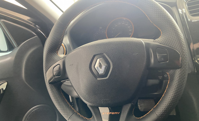Renault SANDERO STEPWAY Easy R Flex 1.6 2018-12