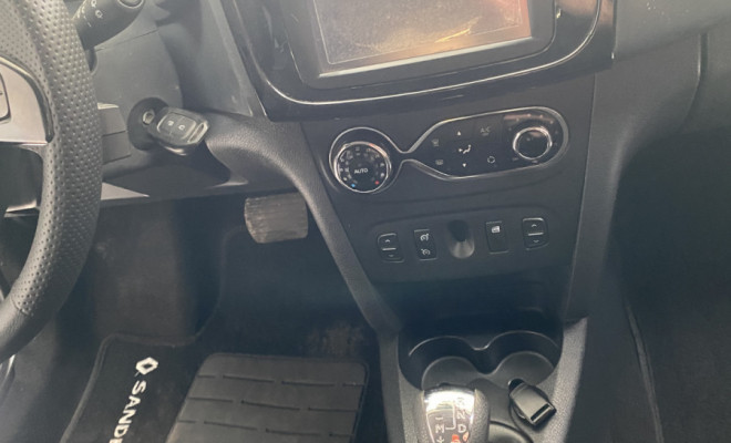 Renault SANDERO STEPWAY Easy R Flex 1.6 2018-13