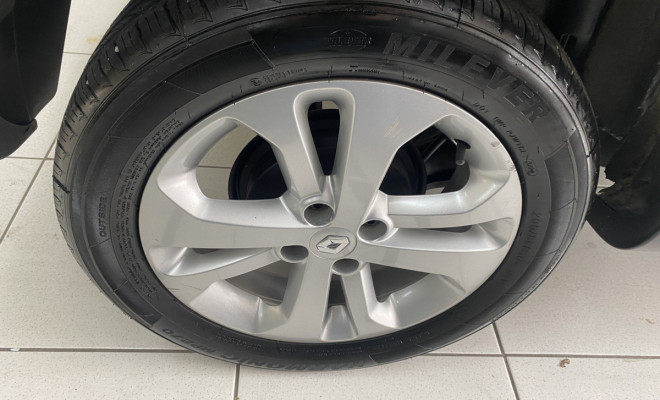 Renault SANDERO STEPWAY Easy R Flex 1.6 2018-14