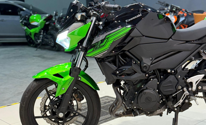 KAWASAKI Z 400 2020 Gasolina-3