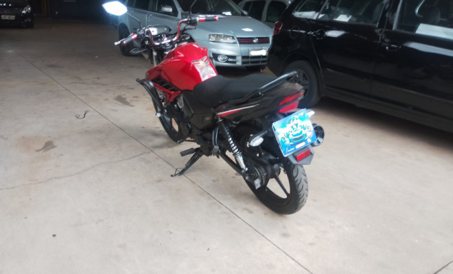 YAMAHA YS 150 FAZER ED/FLEX 2015 Gasolina-1