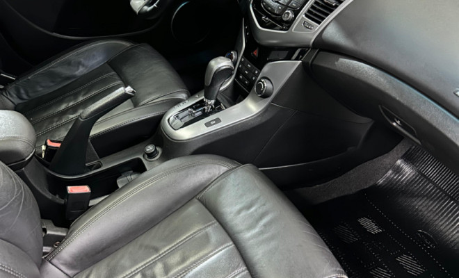 GM - Chevrolet CRUZE LTZ 1.8 16V FlexPower 4p Aut. 2014 Flex-4