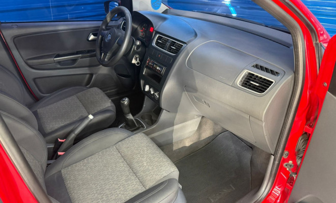 VW - VolksWagen Fox 1.0 Mi Total Flex 8V 5p 2013 Flex-6
