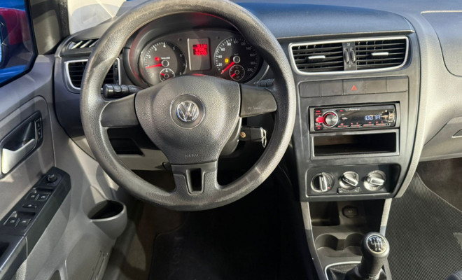 VW - VolksWagen Fox 1.0 Mi Total Flex 8V 5p 2013 Flex-2
