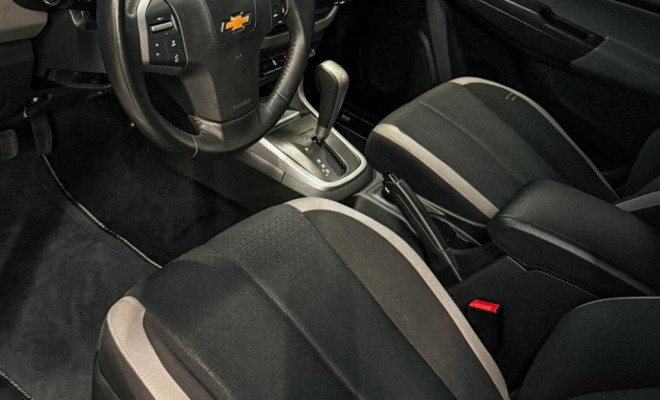 GM - Chevrolet S10 Pick-Up LT 2.8 TDI 4x4-4