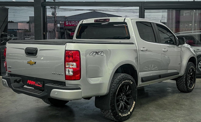 GM - Chevrolet S10 Pick-Up LT 2.8 TDI 4x4-2