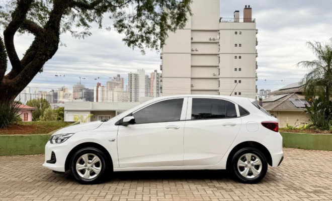 GM - Chevrolet ONIX HATCH 1.0 12V Flex 5p Mec. 2022 Flex-3