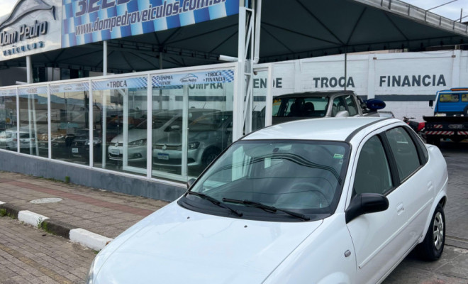 GM - Chevrolet Classic Life/LS 1.0 VHC FlexP. 4p 2013 Flex