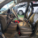 Fiat Grand Siena ATTRAC. 1.4 EVO F.Flex 8V 2013 Flex-9