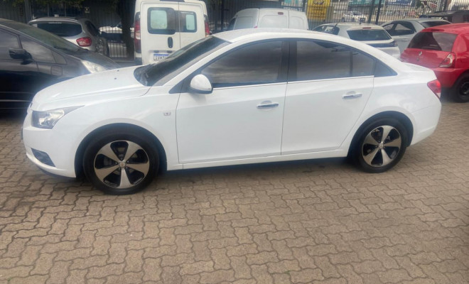 GM - Chevrolet CRUZE LTZ 1.8 16V FlexPower 4p Aut. 2013 Flex-1