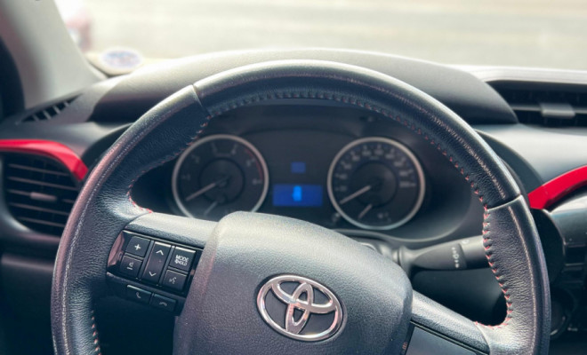 Toyota Hilux CD SR CHALL. 4x4 2.8 TDI Dies Aut. 2018 Diesel-10
