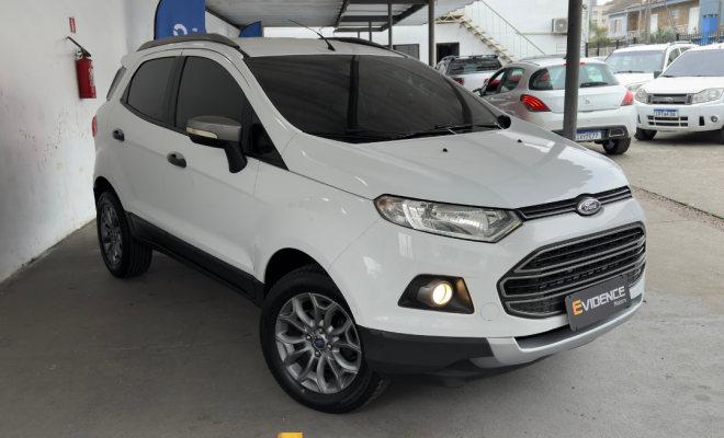 Ford EcoSport FREESTYLE 1.6 16V Flex 5p 2014 Flex