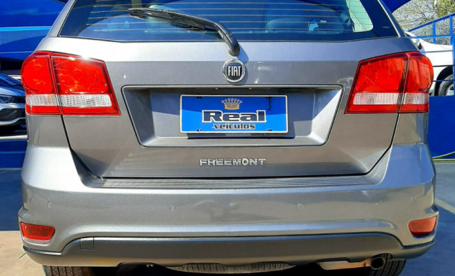 Fiat FREEMONT EMOT./PRECISION 2.4 16V 5p Aut. 2012 Gasolina-2