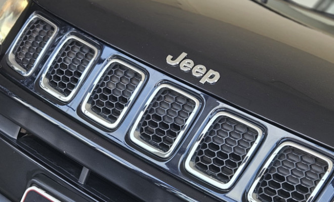 Jeep COMPASS LONGITUDE 2.0 4x2 Flex 16V Aut. 2017 Flex-1