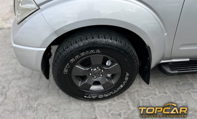Nissan Frontier XE  CD 4x4 2.5 TB Diesel 2010 Diesel-8