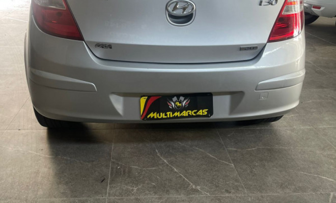 Hyundai i30 2.0 16V 145cv 5p Mec. 2012 Gasolina-7