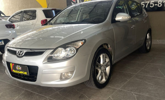 Hyundai i30 2.0 16V 145cv 5p Mec. 2012 Gasolina
