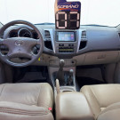 Hilux SW4 SRV 4x4 3.0 2007 Diesel – O SUV que une robustez, potência e conforto!