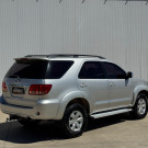Hilux SW4 SRV 4x4 3.0 2007 Diesel – O SUV que une robustez, potência e conforto!