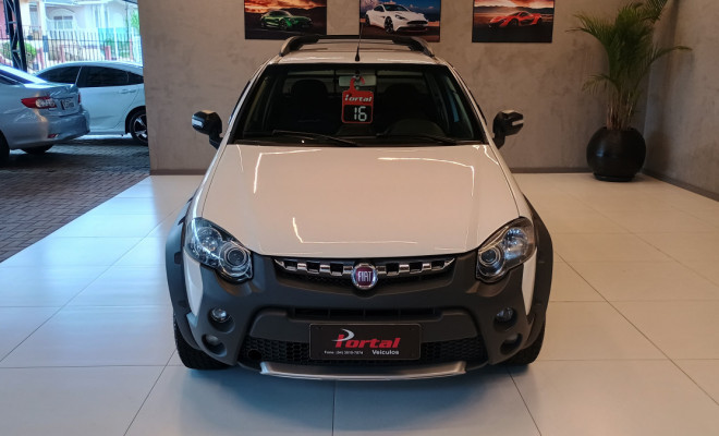 Fiat Strada Adv. Ext./ Ext.1.8 LOCKER Flex CE 2016 Flex-1