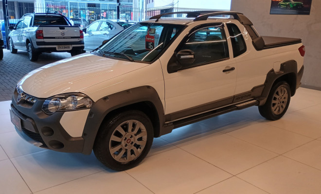 Fiat Strada Adv. Ext./ Ext.1.8 LOCKER Flex CE 2016 Flex-2