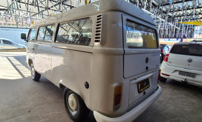 VW - VolksWagen Kombi Lotação 1.4 Mi Total Flex 8V 2008 Flex-2