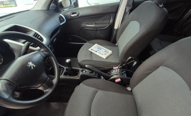 Peugeot 207 Sed. Passion XR Sport 1.4 Flex 8V 4p 2012 Flex-2