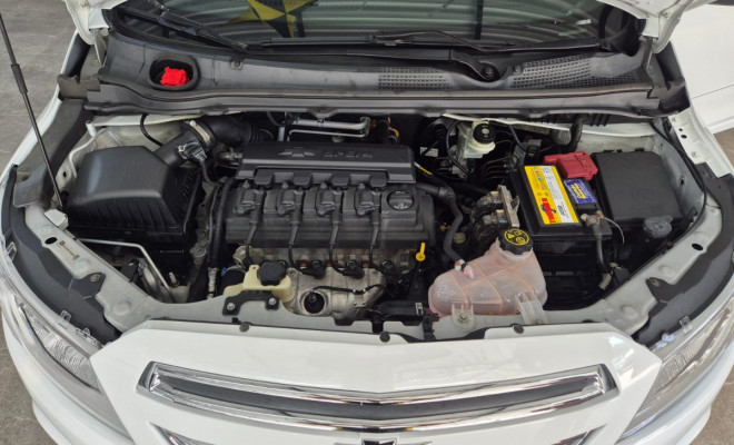 GM - Chevrolet ONIX HATCH LT 1.0 8V FlexPower 5p Mec. 2015 Flex-1