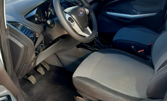 Ford EcoSport FREESTYLE 1.6 16V Flex 5p 2015 Flex-5