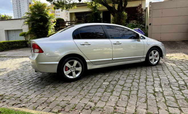Honda Civic Sedan LXS 1.8/1.8 Flex 16V Mec. 4p 2008 Flex-18