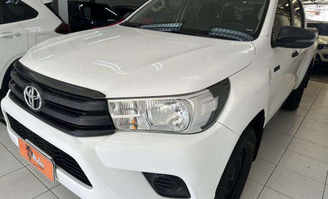 Toyota Hilux CD 4x4 2.8 Diesel Mec 2020