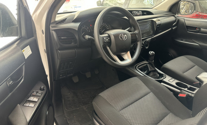 Toyota Hilux CD 4x4 2.8 Diesel Mec 2020-5