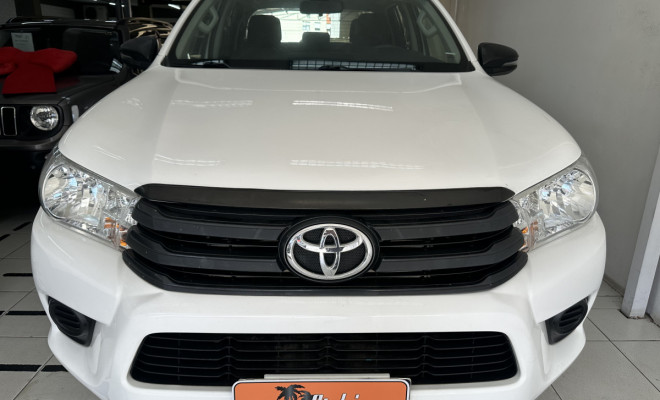 Toyota Hilux CD 4x4 2.8 Diesel Mec 2020-0