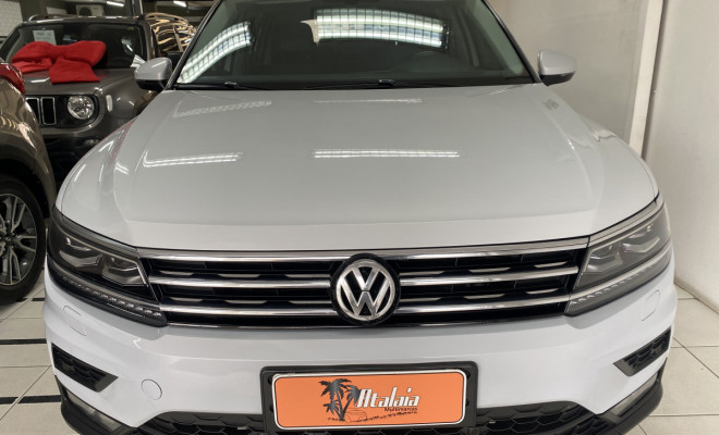 VW - TIGUAN Allspac Comf 250 TSI 1.4 2018 7 lugares-0