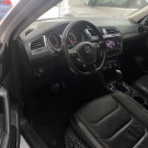 VW - TIGUAN Allspac Comf 250 TSI 1.4 2018 7 lugares