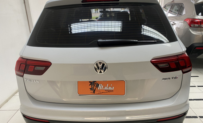 VW - TIGUAN Allspac Comf 250 TSI 1.4 2018 7 lugares-3