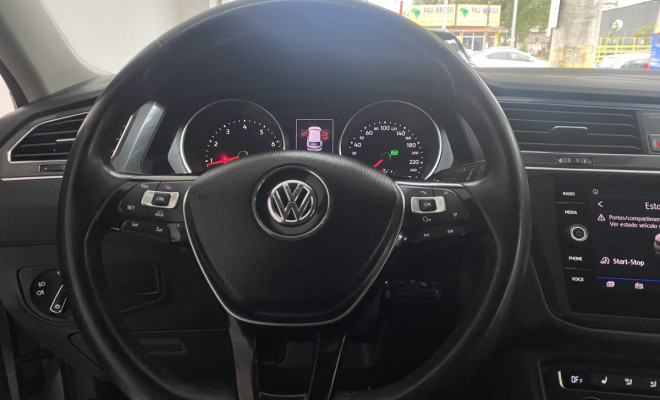 VW - TIGUAN Allspac Comf 250 TSI 1.4 2018 7 lugares-14
