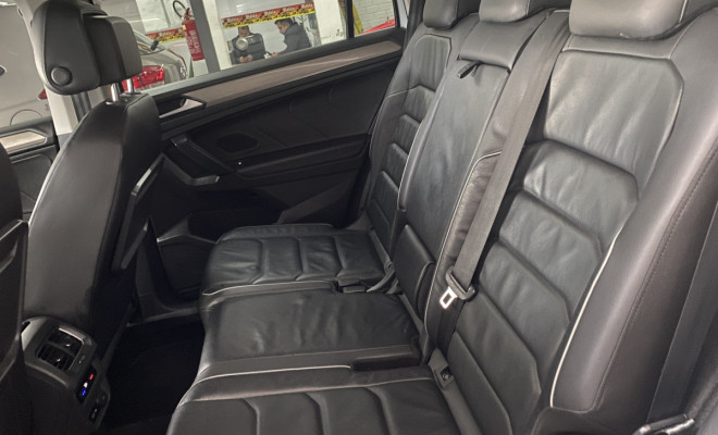 VW - TIGUAN Allspac Comf 250 TSI 1.4 2018 7 lugares-10