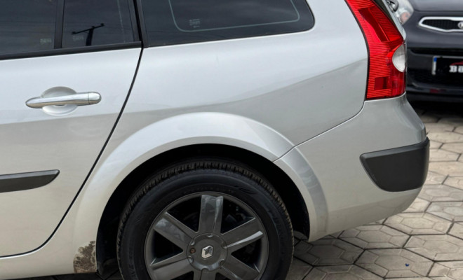 Renault Megane Grand Tour Dynam. Hi-Flex 1.6 16V 2008 Flex-2