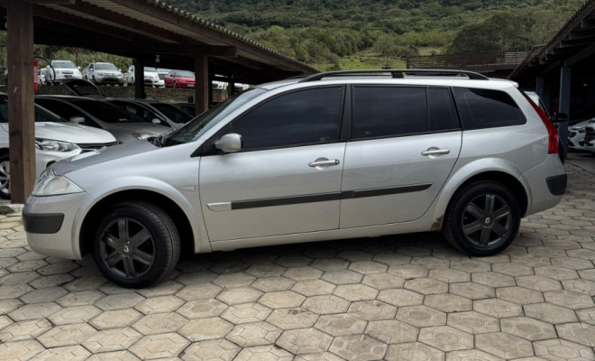 Renault Megane Grand Tour Dynam. Hi-Flex 1.6 16V 2008 Flex-0