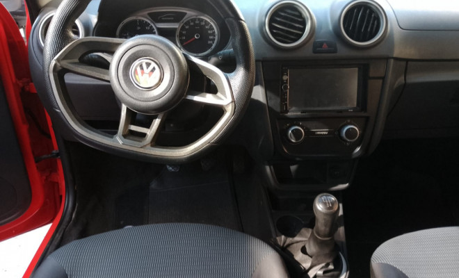 VW - VolksWagen Gol (novo) 1.0 Mi Total Flex 8V 4p 2012 Flex-4