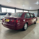 VW - VolksWagen Santana 2.0 Mi 2p e 4p 2002 Gasolina-3