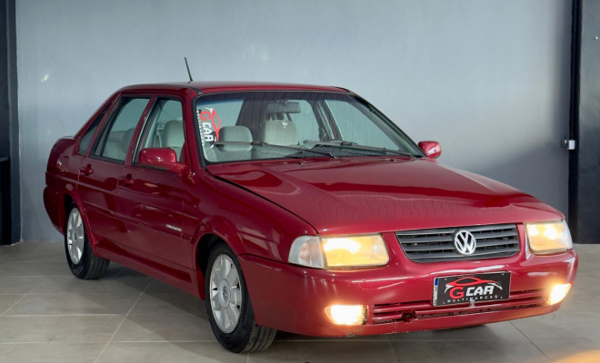 VW - VolksWagen Santana 2.0 Mi 2p e 4p 2002 Gasolina-1