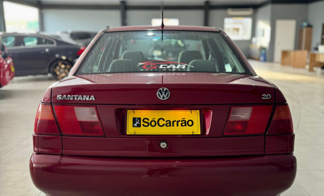 VW - VolksWagen Santana 2.0 Mi 2p e 4p 2002 Gasolina-4