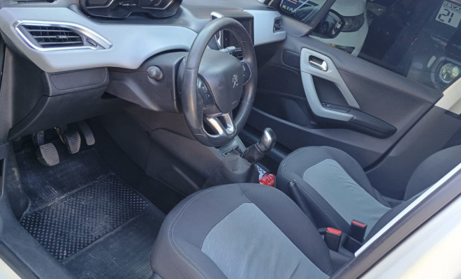 Peugeot 208 Allure 1.5 Flex 8V 5p 2014 Flex-7