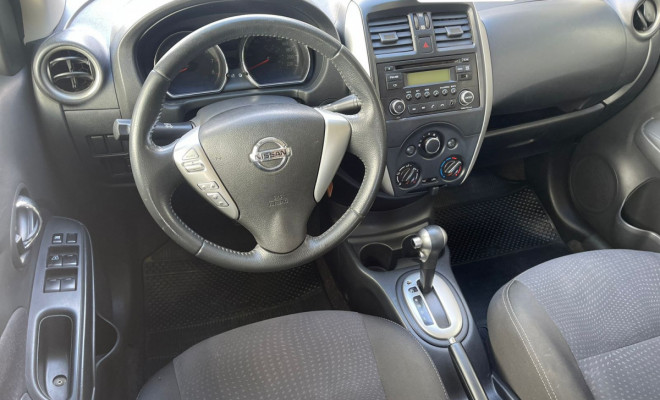 Nissan VERSA SV 1.6 16V FlexStart 4p Aut. 2018 Flex-2