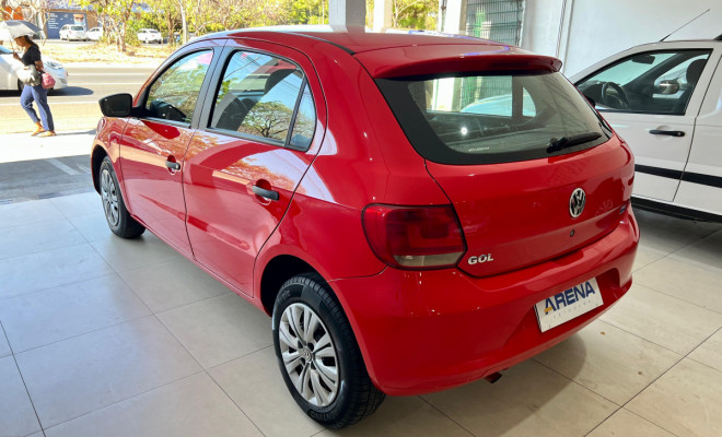 VW - VolksWagen Gol (novo) 1.0 Mi Total Flex 8V 4p 2014 Flex-4