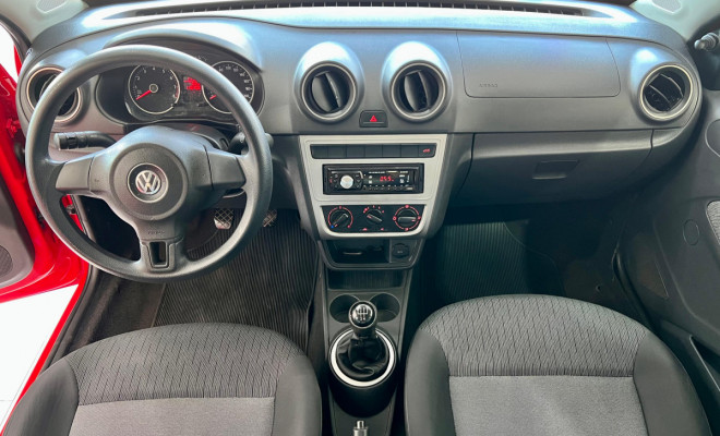 VW - VolksWagen Gol (novo) 1.0 Mi Total Flex 8V 4p 2014 Flex-6