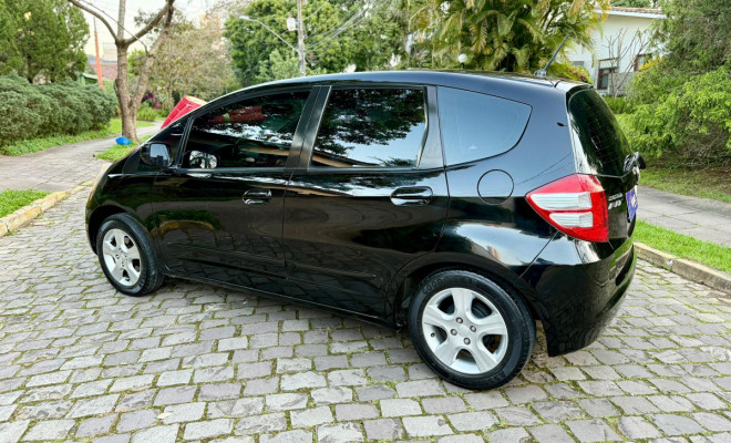 Honda Fit LX 1.4/ 1.4 Flex 8V/16V 5p Mec. 2009 Flex-13